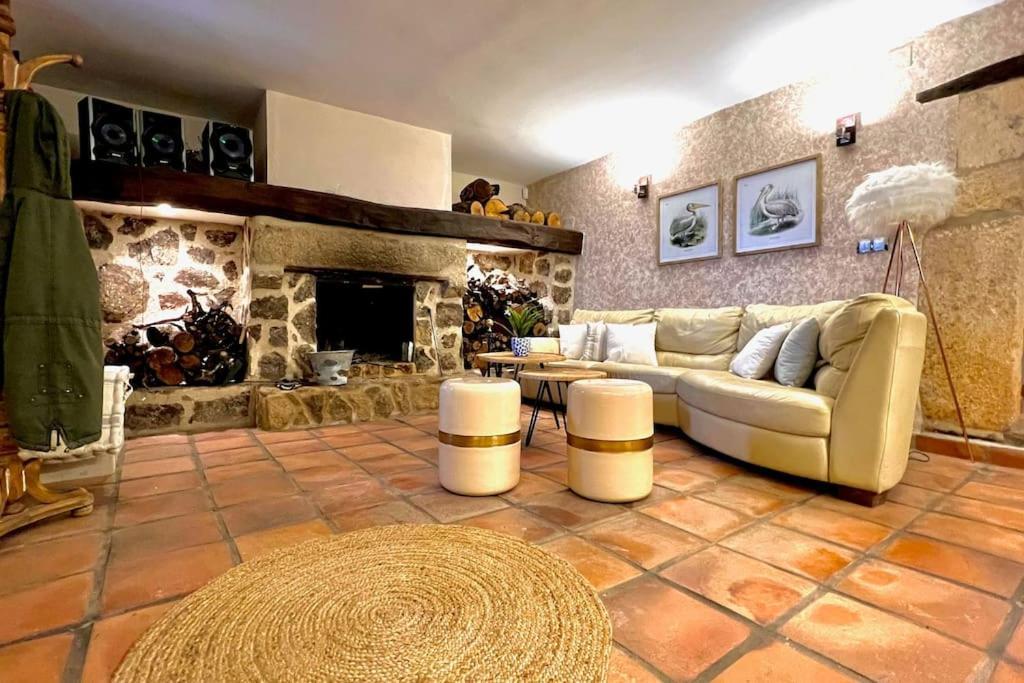 Casa Rural La Cordonera Herguijuela Exterior foto